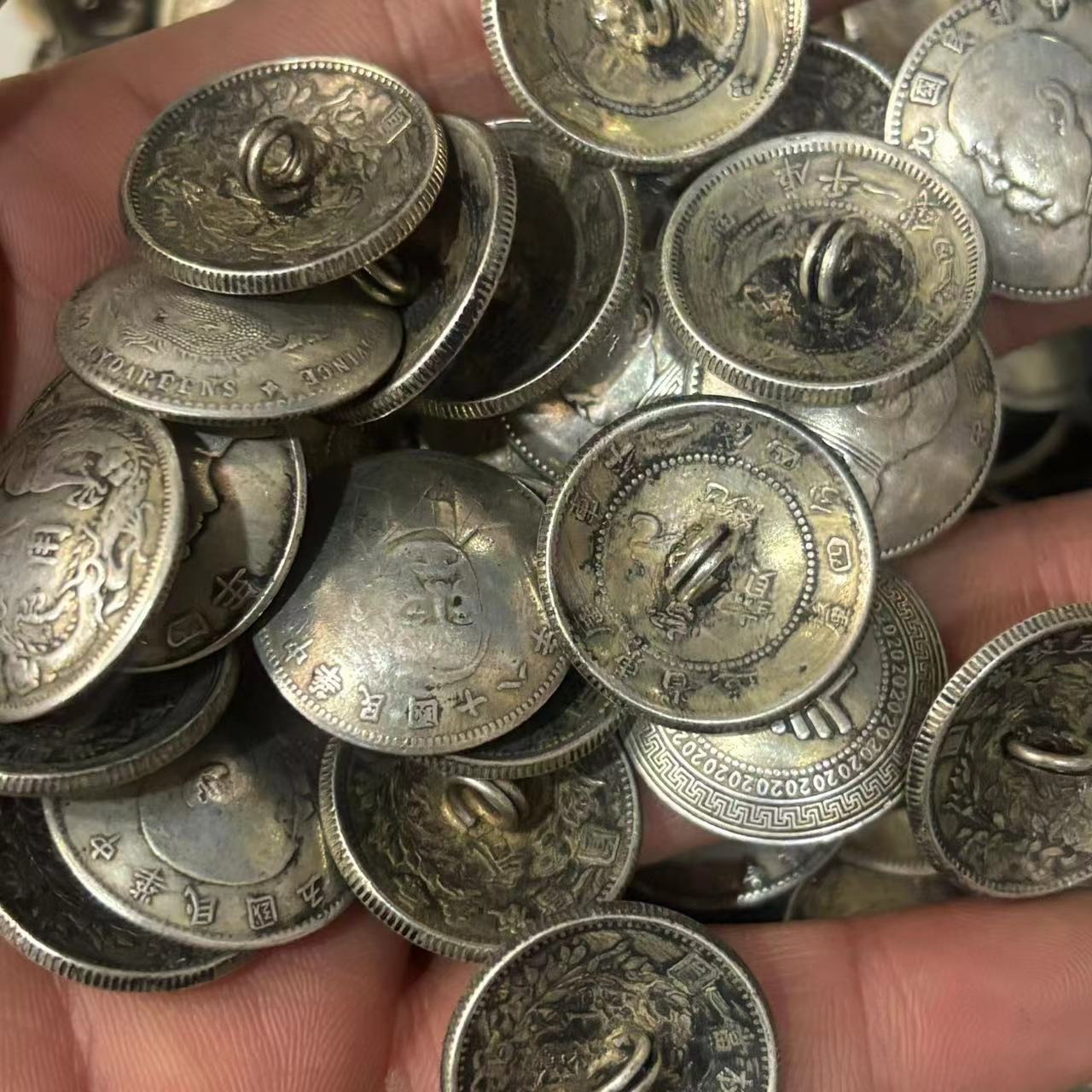 新品小号纯铜白铜镀银扣子银元扣子老物件马鞍扣仿古收藏随机发