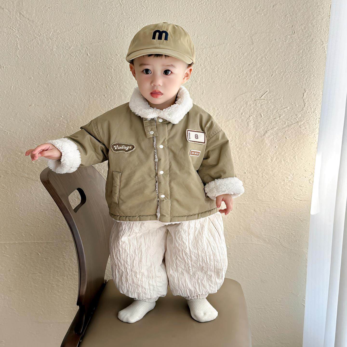 超好看时髦男宝宝外套加