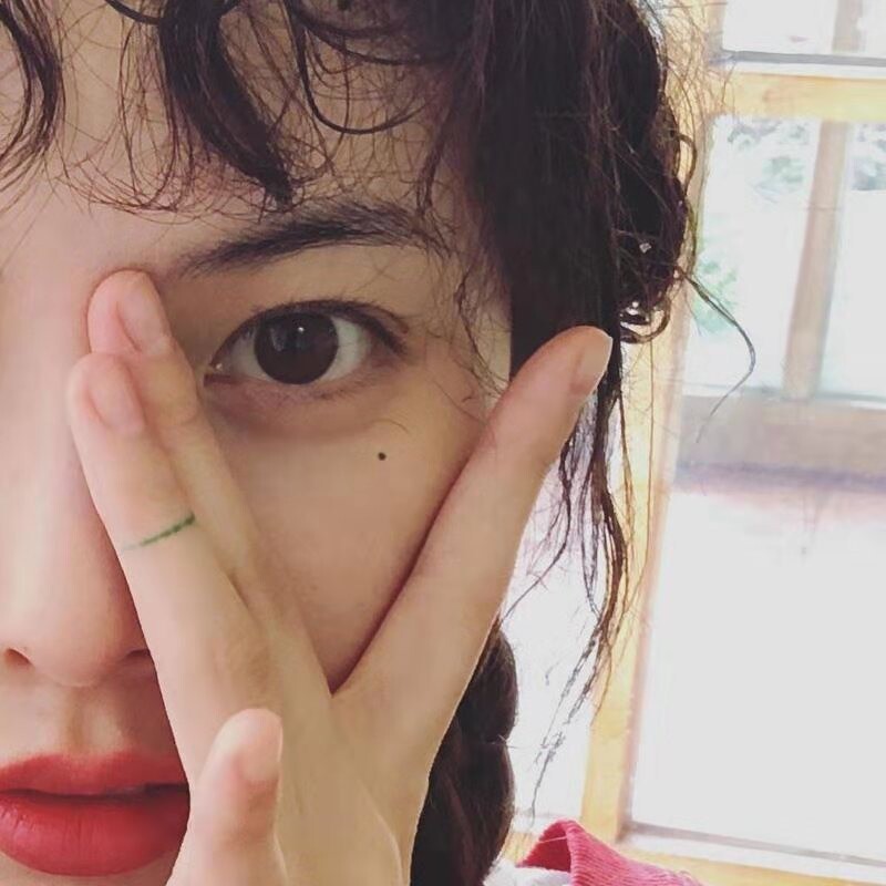 泪痣贴美人痣黑色小图案纹身贴网红款脸部假痣防水持久女