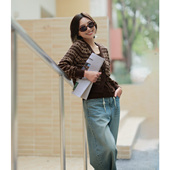 ise K2540805W 系列羊毛奶奶风复古图案针织开衫 Daily Luxury