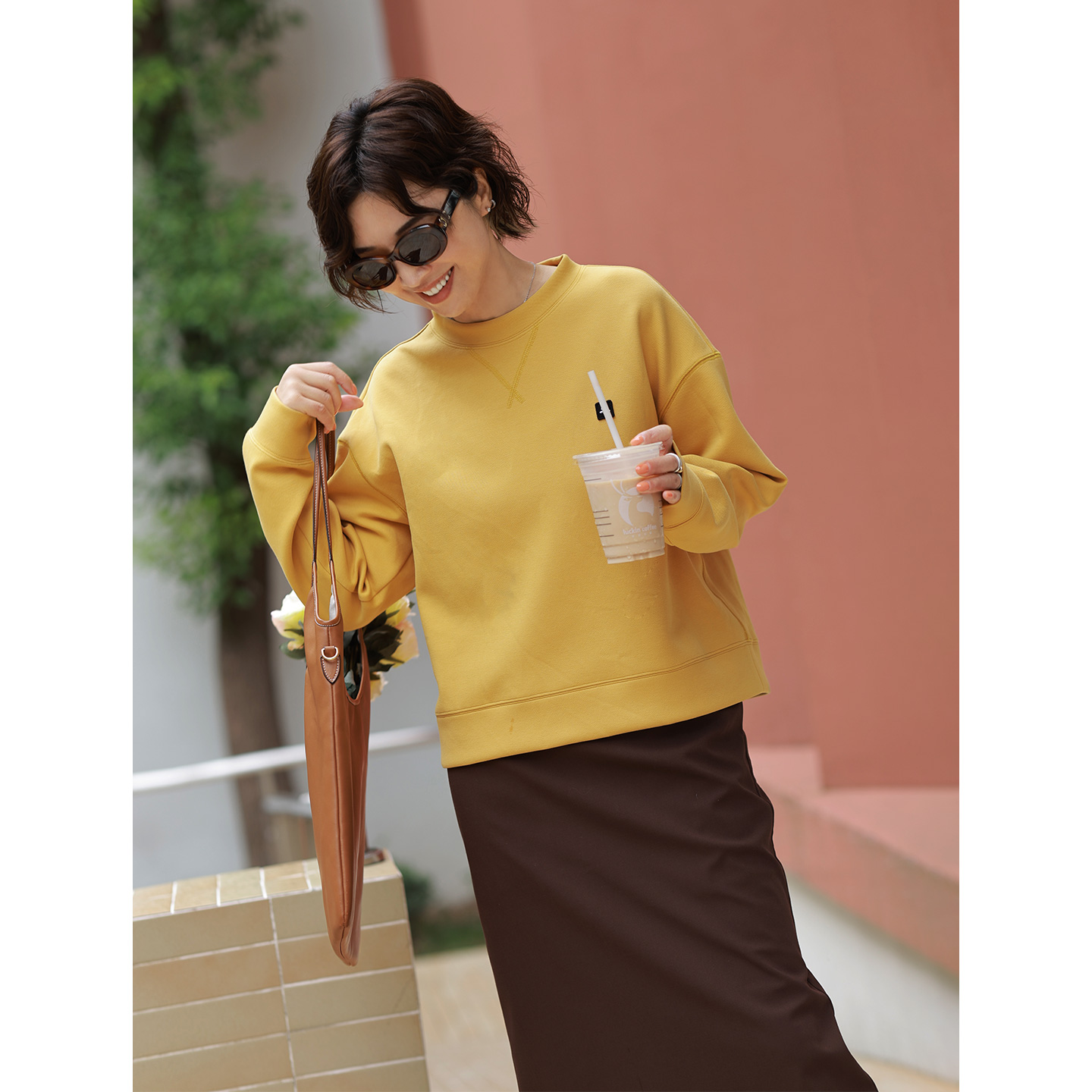 ise“Sporty Chic”系列刺绣针织休闲百搭套头卫衣D2531001