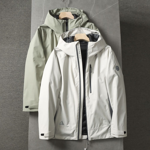 90鹅绒 轻盈保暖 品牌撤柜冬装连帽防风防水软壳冲锋衣羽绒服外套