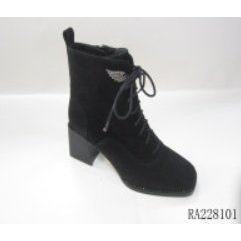 皇冠老店Roberta诺贝达女鞋专柜正品时尚系带粗跟短靴RA228101