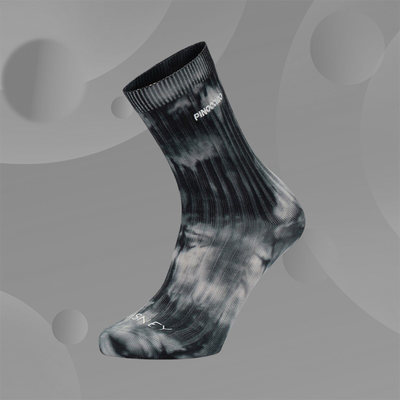 Lining/李宁正品新款匹诺曹男女同款潮流运动中长袜AWLS085