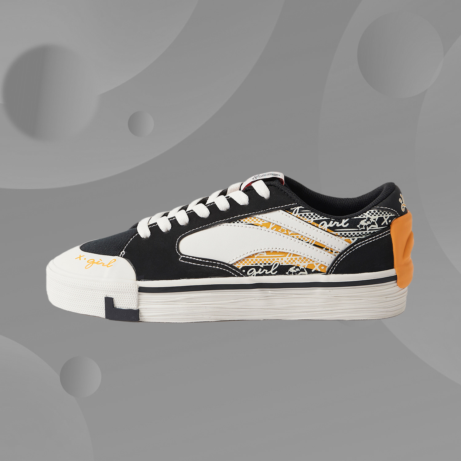 李宁正品女子运动休闲鞋