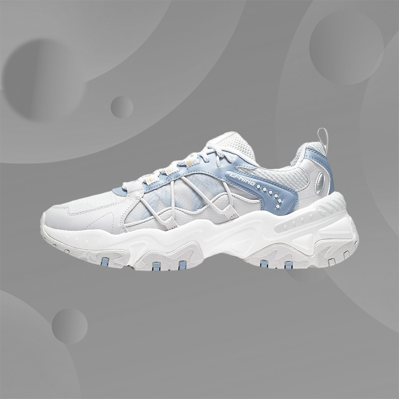 经典男运动老爹鞋板鞋李宁