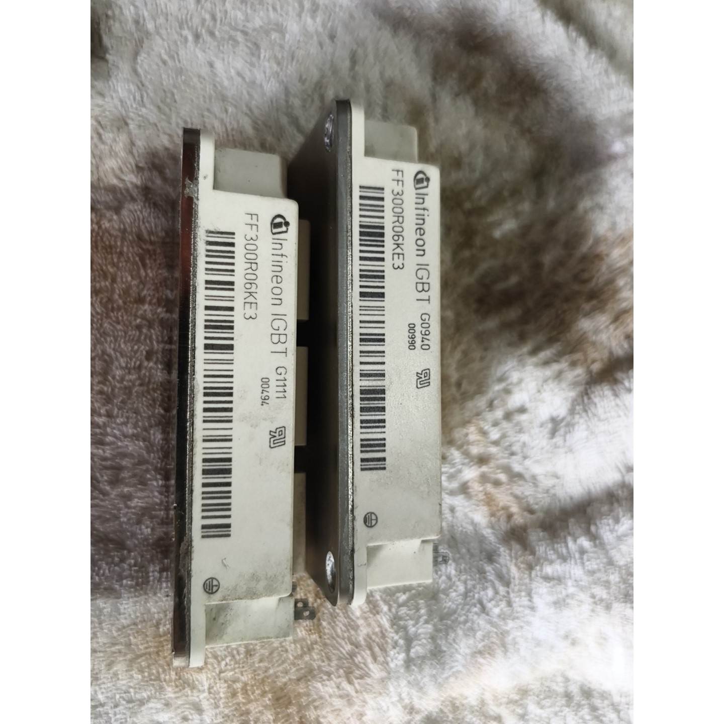 非实价议价议价英飞凌 FF300R06KE3 拆机模块.功能包好.2非实价议