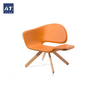 AIVTAI/设计师家具 Nalì Wooden Base Stool Nalì 木底座客厅椅