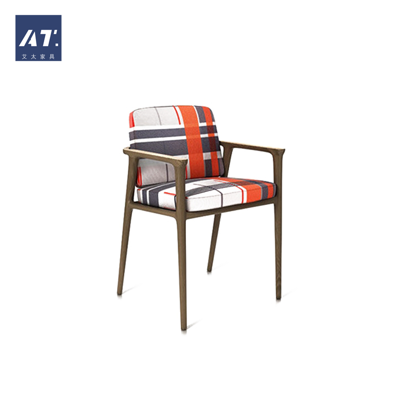AIVTAI/北欧实木 经典设计师家具 zio dining chair进口餐椅