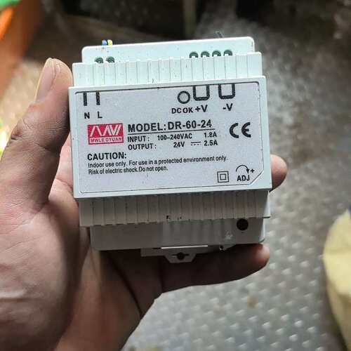 议价~明纬DR-60-24导轨式开关电源，24V 2.5A，输入1~可维修