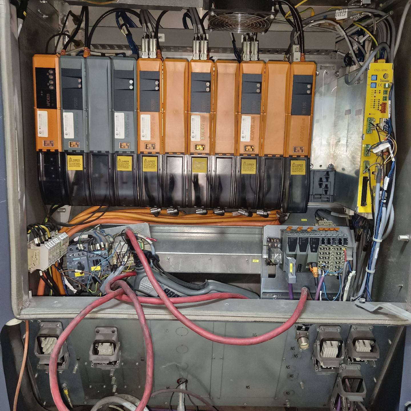 询价购-贝加莱拆机设备APC820,P0440,C0320,I022