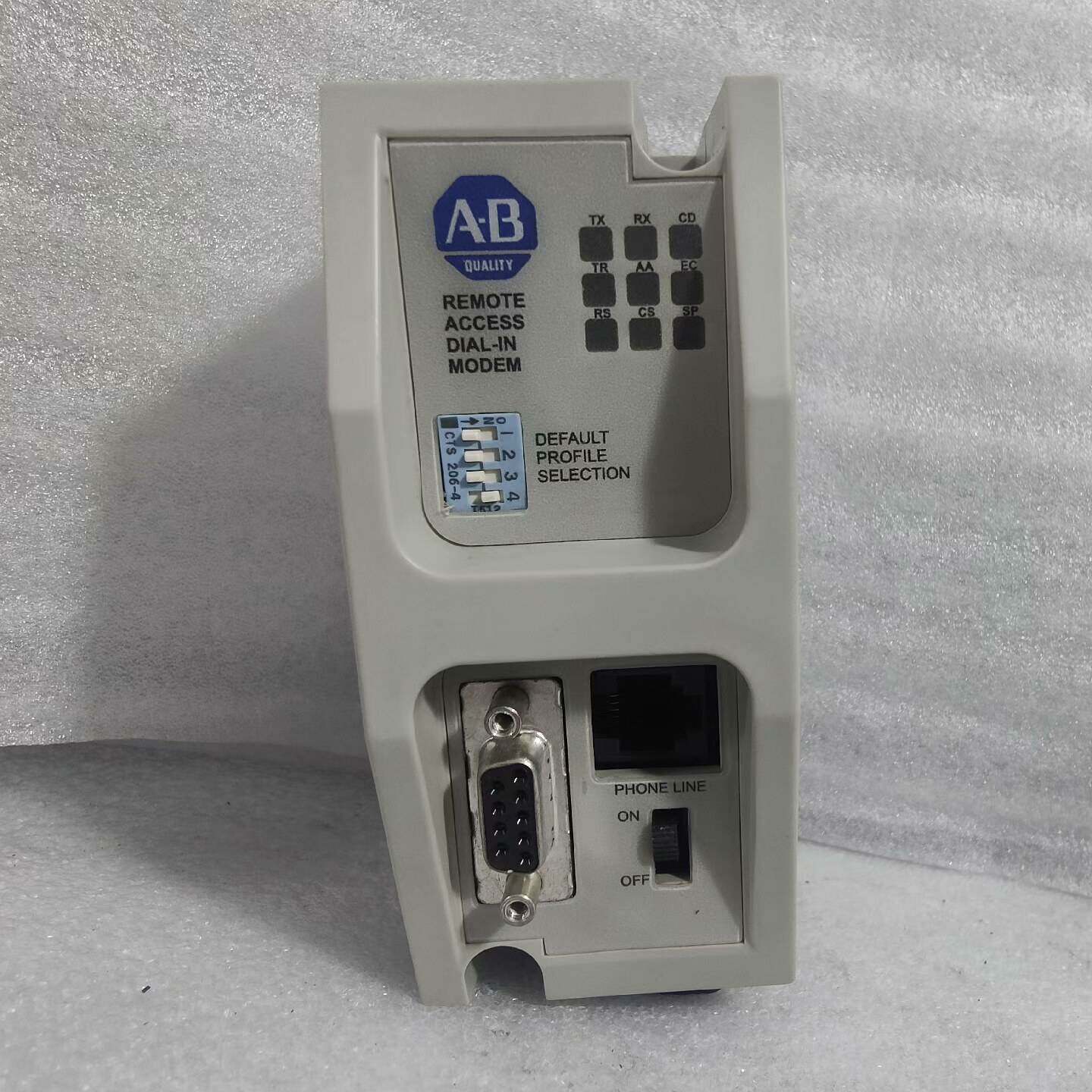 询价购-AB  9300-RADM1/B实物图，成色漂亮，功能