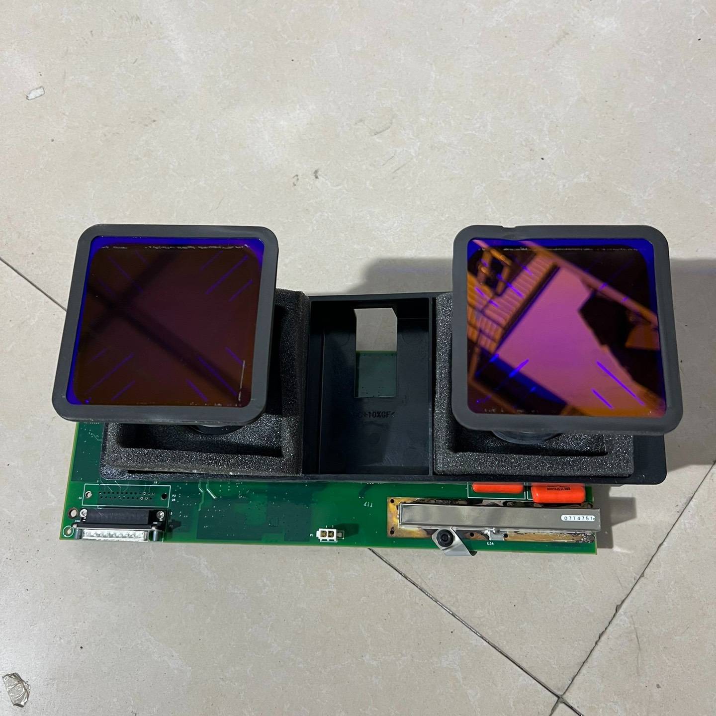 询价购-PHOTONIS光电倍增管S83079EM5 7H4745原