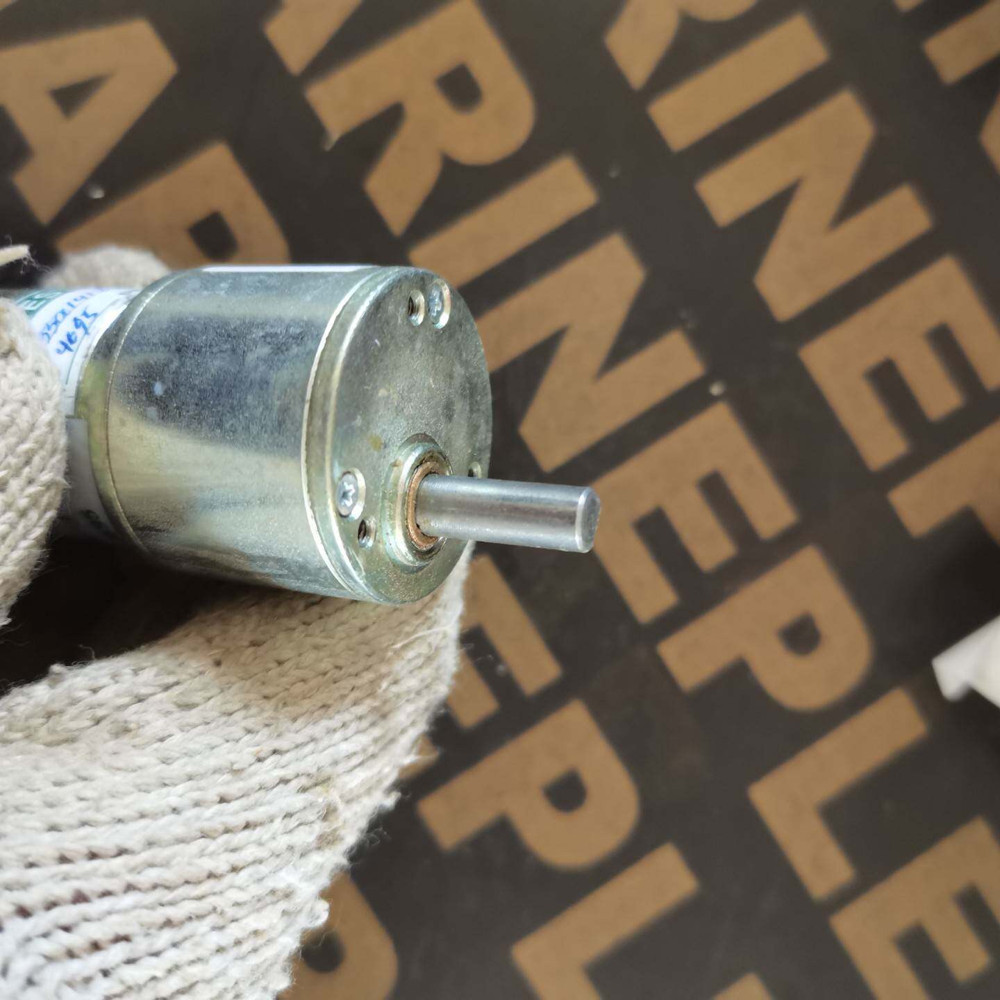 询价购-AXCELIS齿轮减速电机，AFT 685362/1/2实物