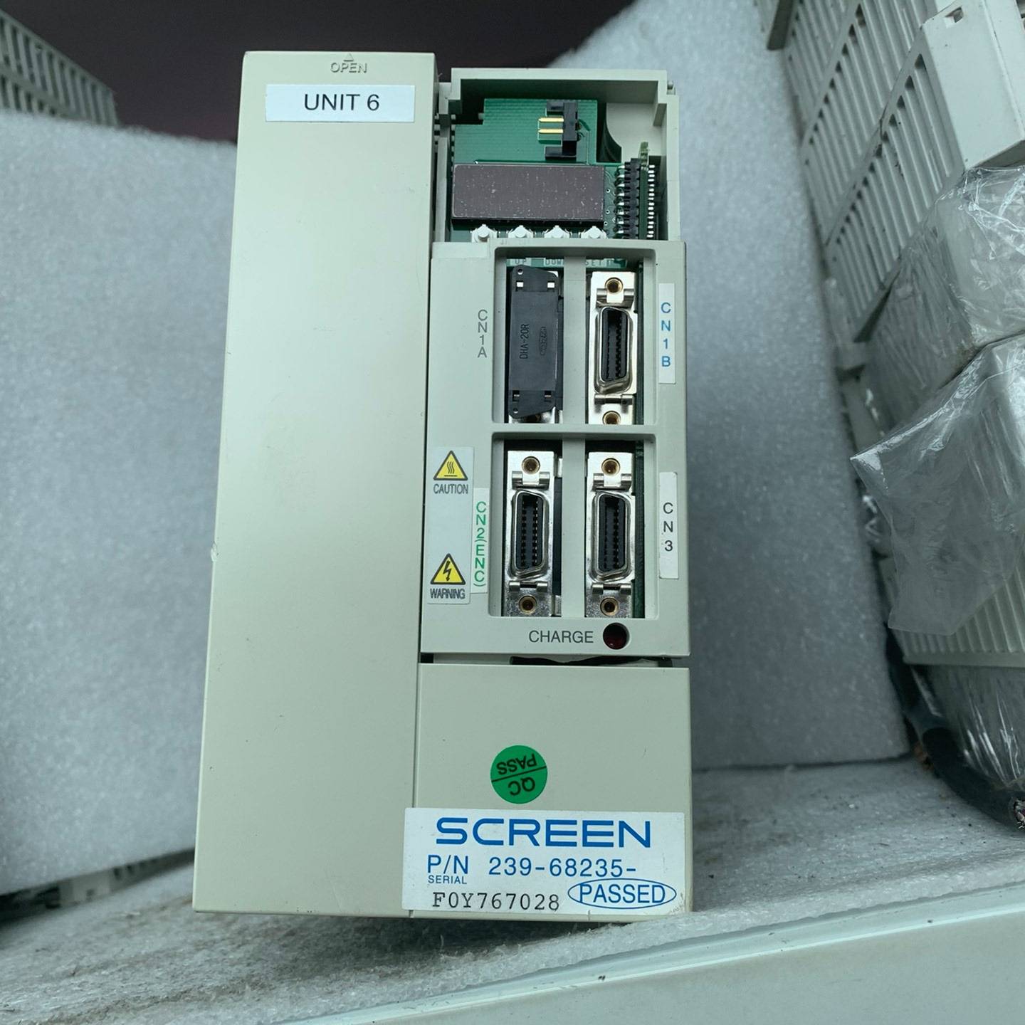 询价购-三菱驱动器  MR-J2S-200A-EJ012实物图，成