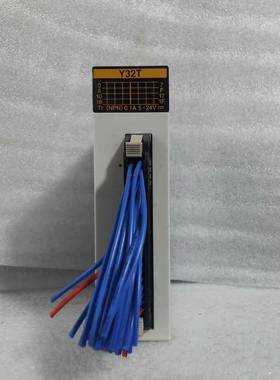 询价购-松下PLC AFP23404 FP2-Y32T实物图，成色漂