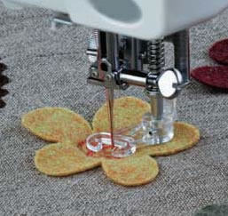 兄弟重机蝴蝶缝纫机电动家用多功能自由开口绗缝绣花织补压线压脚