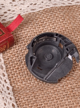 兄弟家用电动多功能缝纫机XL2600原装内旋梭底线梭壳梭芯套BM2600