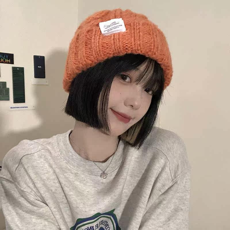 橙色短发带的帽子戴的冬女适合短发的今年流行的冬天漂亮毛线帽酷
