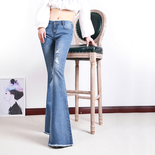 2025秋季新款欧式浅蓝色磨破中低腰大鱼尾加长喇叭牛仔裤弹力毛边