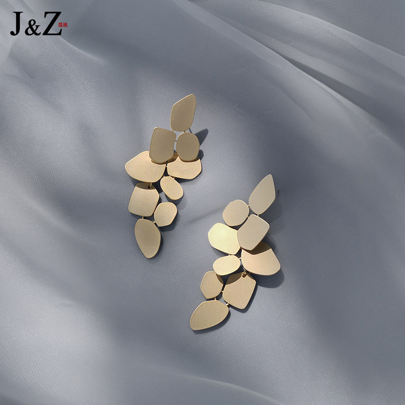 senior Exaggeration Earrings Retro Europe and America Silver earrings 2022 new pattern temperament Earrings Earringsin the Accessories/Fashion Jewelry, Earring , Earring  category - from Buy2taobao.com to provide professional Taobao agent buy service