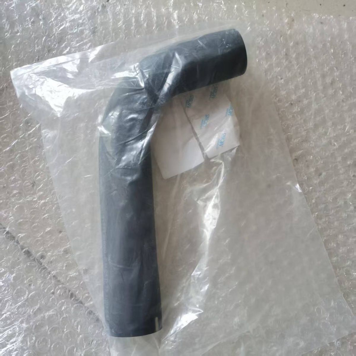 适用于现代胜达索兰托油箱加油管 油箱油管 耐油防腐蚀油管 全新