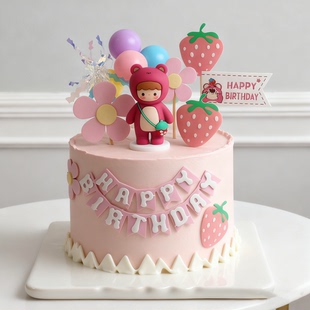 网红草莓熊软胶摆件卡通女孩蛋糕装饰女孩生日快乐主题惊喜蛋糕