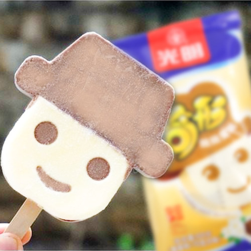 光明奇形娃娃巧克力味5支雪糕