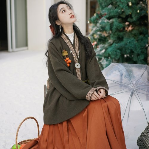 羊毛对交穿带兜秋冬汉服