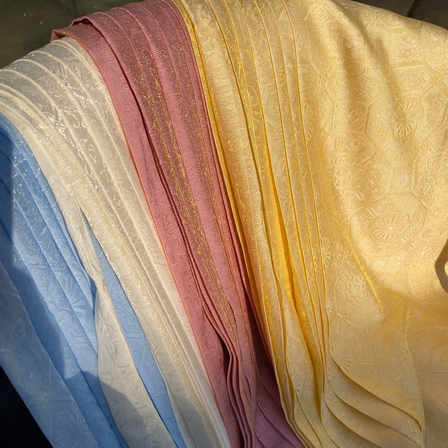 【047】春夏新款纱料马面裙一片式两三松多色浮光锦爆闪汉服半裙,女装/女士精品,汉服套装,淘宝优惠券,粉丝福利购,淘宝优惠卷