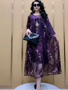 加大码女装2022新款春装胖mm复古显瘦水溶花绣花连衣裙女假两件
