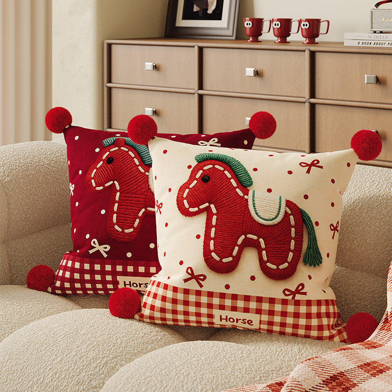 红色小马客厅沙发抱枕床头靠垫可爱含芯新年喜庆装饰飘窗靠背腰靠,居家布艺,抱枕被,淘宝优惠券,粉丝福利购,淘宝优惠卷