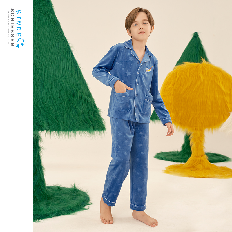 舒雅男童毛绒家居服套装