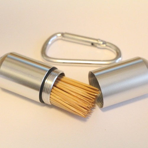 创意可刻字时尚随身旅行牙签筒