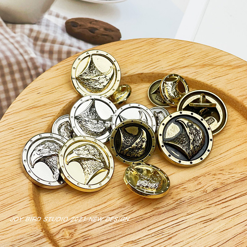 복고풍 금속 단추 입체 구호 독수리 머리 청동 둥근 단추 다용도 탑 남성 및 여성 정장 코트 단추