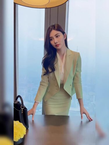 绿色职场西装套裙西服半身裙