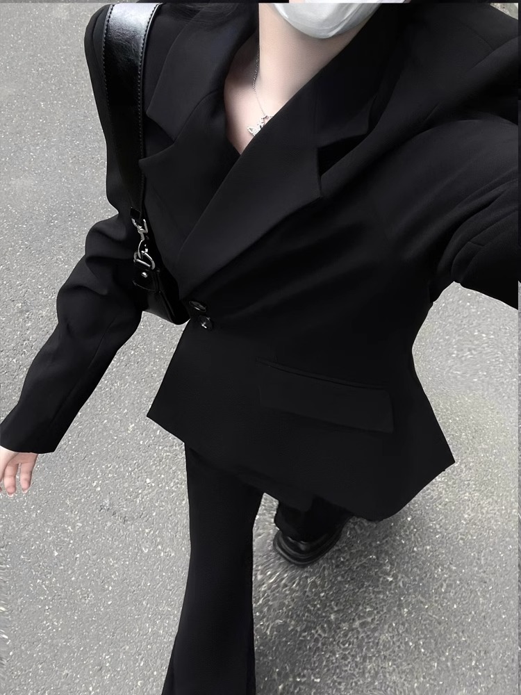 黑色高级感小洋装西装套装通勤女装春秋2025新款收腰西服两件套潮