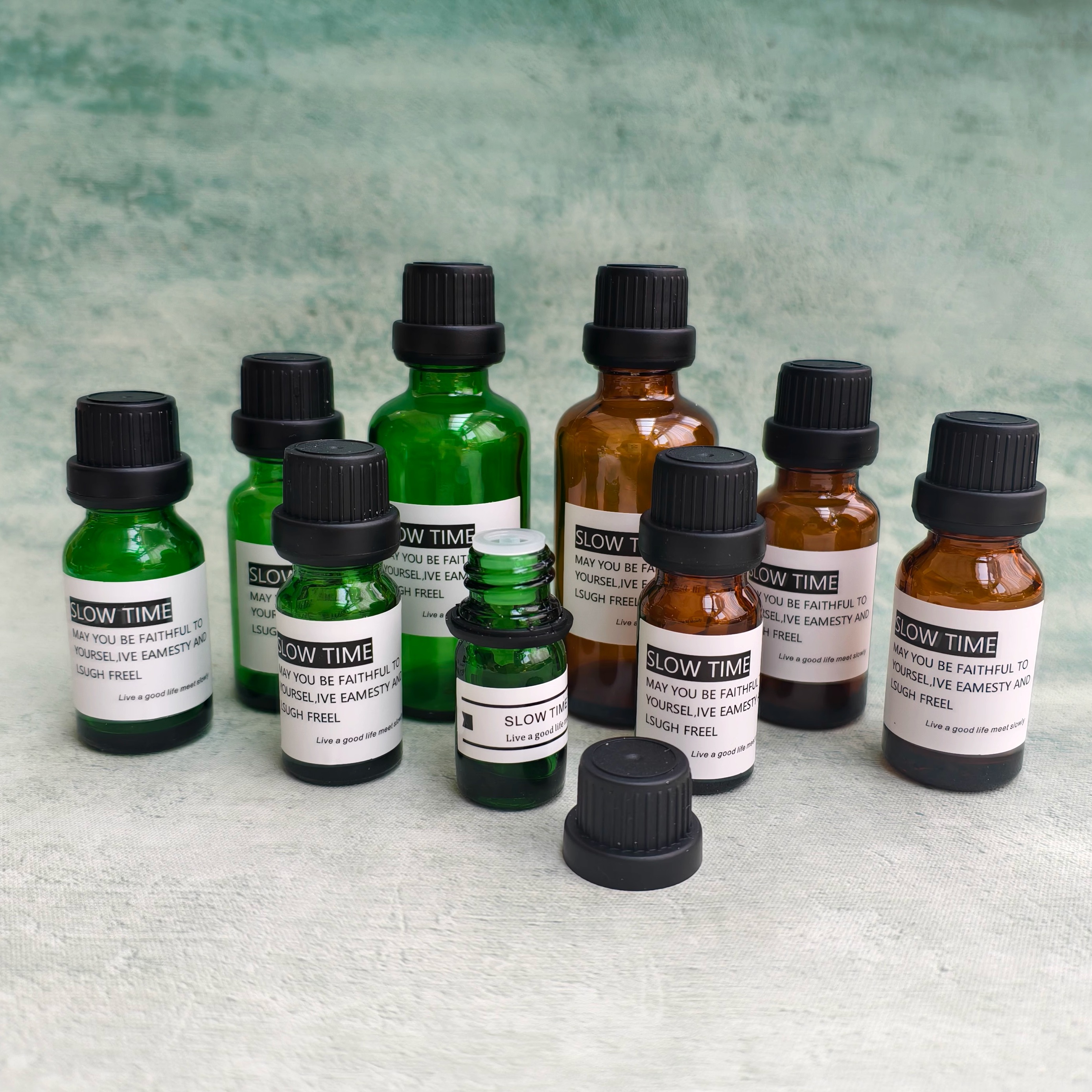 旋盖内塞瓶棕色绿色玻璃精油瓶便携式大头盖旅行分装瓶化妆品空瓶