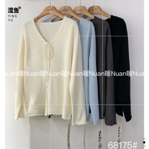 暖68175大码女纯色针织衫上衣