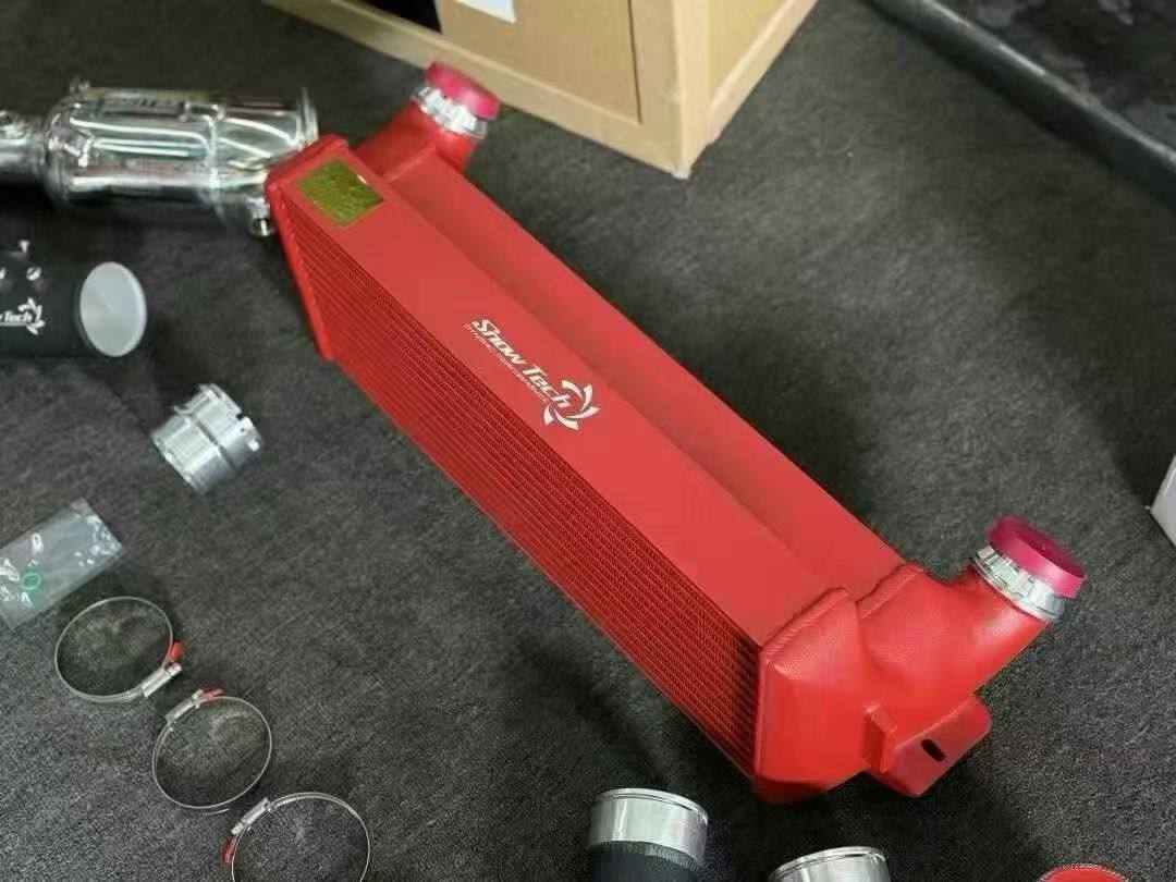 适配宝马3系4 1系F30F35 N20 328 320改装SNOWTECH加大中冷涡轮管