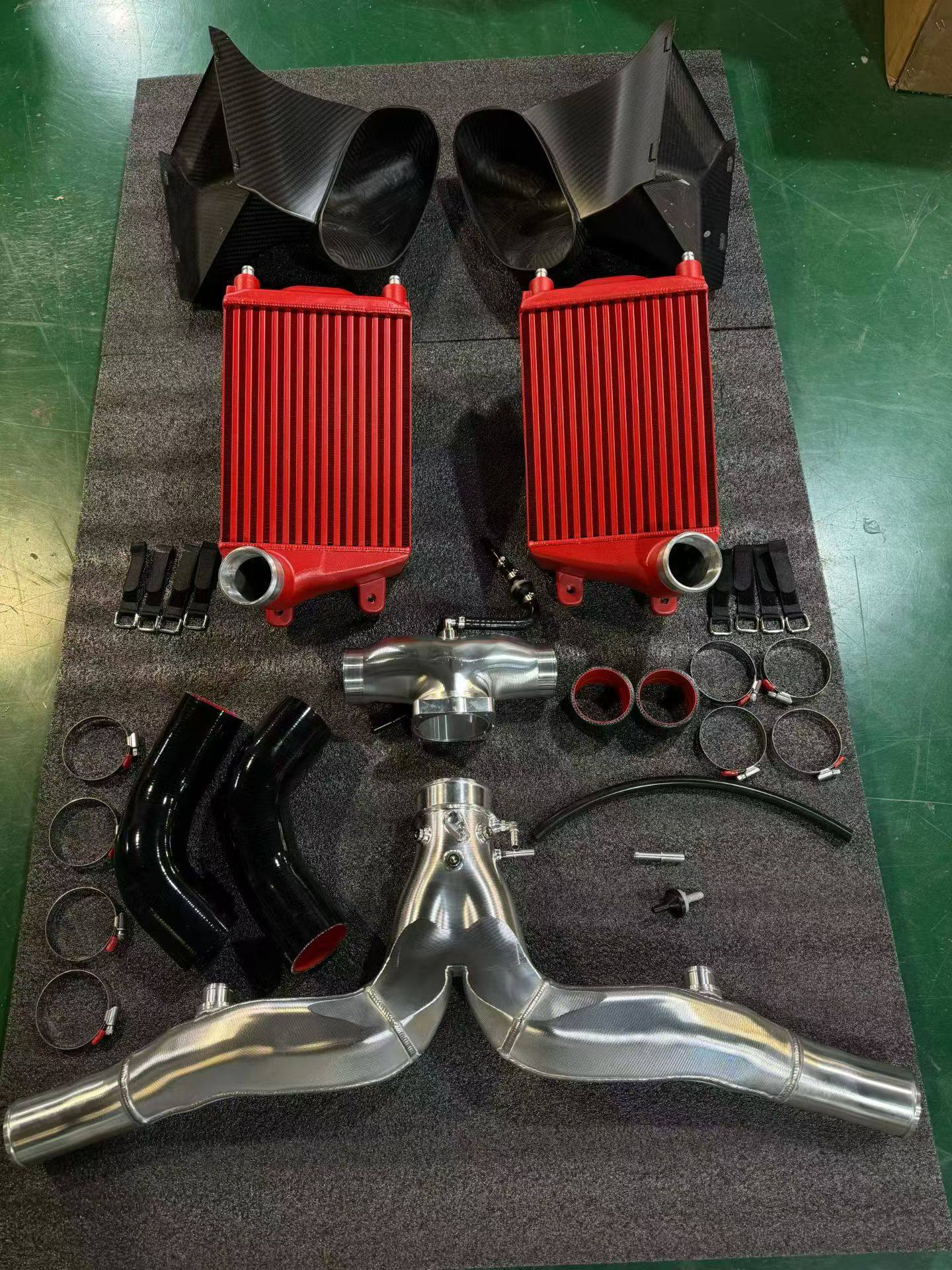 适配保时捷991.2 911 3.0T改装SnowTech加大中冷加大进气涡轮管