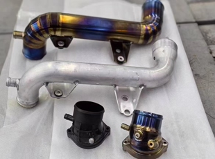 W177 CLA45 SnowTech加大钛合金涡轮管进气管适用新款 奔驰A45S