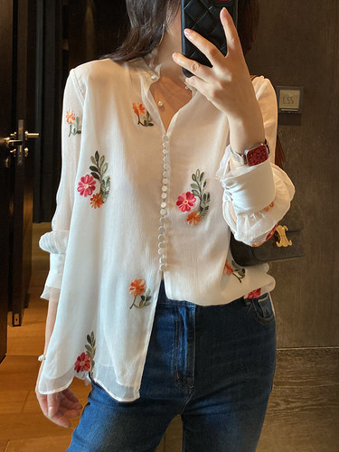 花间.虞美人~彩色顺纡绣花花朵刺绣气质时尚衬衣女年秋季新款