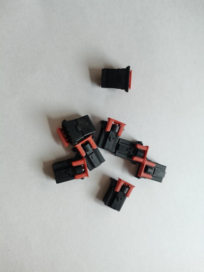 Amphenol FCI 10142348-006LF汽车连接器接插件单个现货