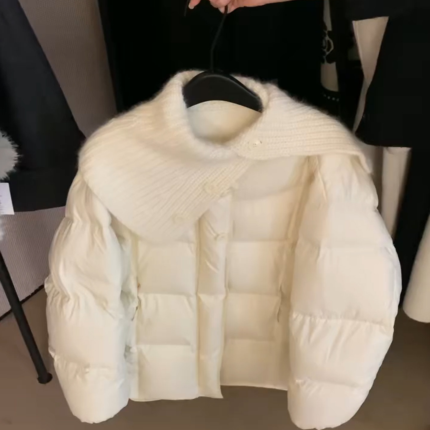 【送运费险】韩系翻领短款棉服女