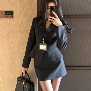 辣妹修身职场西装外套女2025春季新款显瘦半身裙御姐风西服套装女