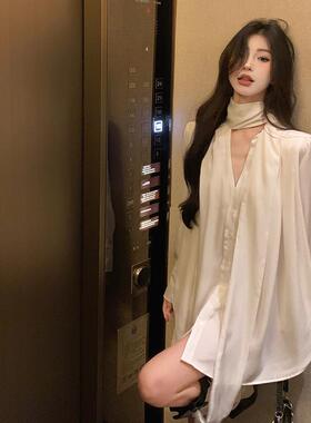 法式轻奢白色飘带长袖衬衫连衣裙女夏季新款气质宽松设计感短裙女