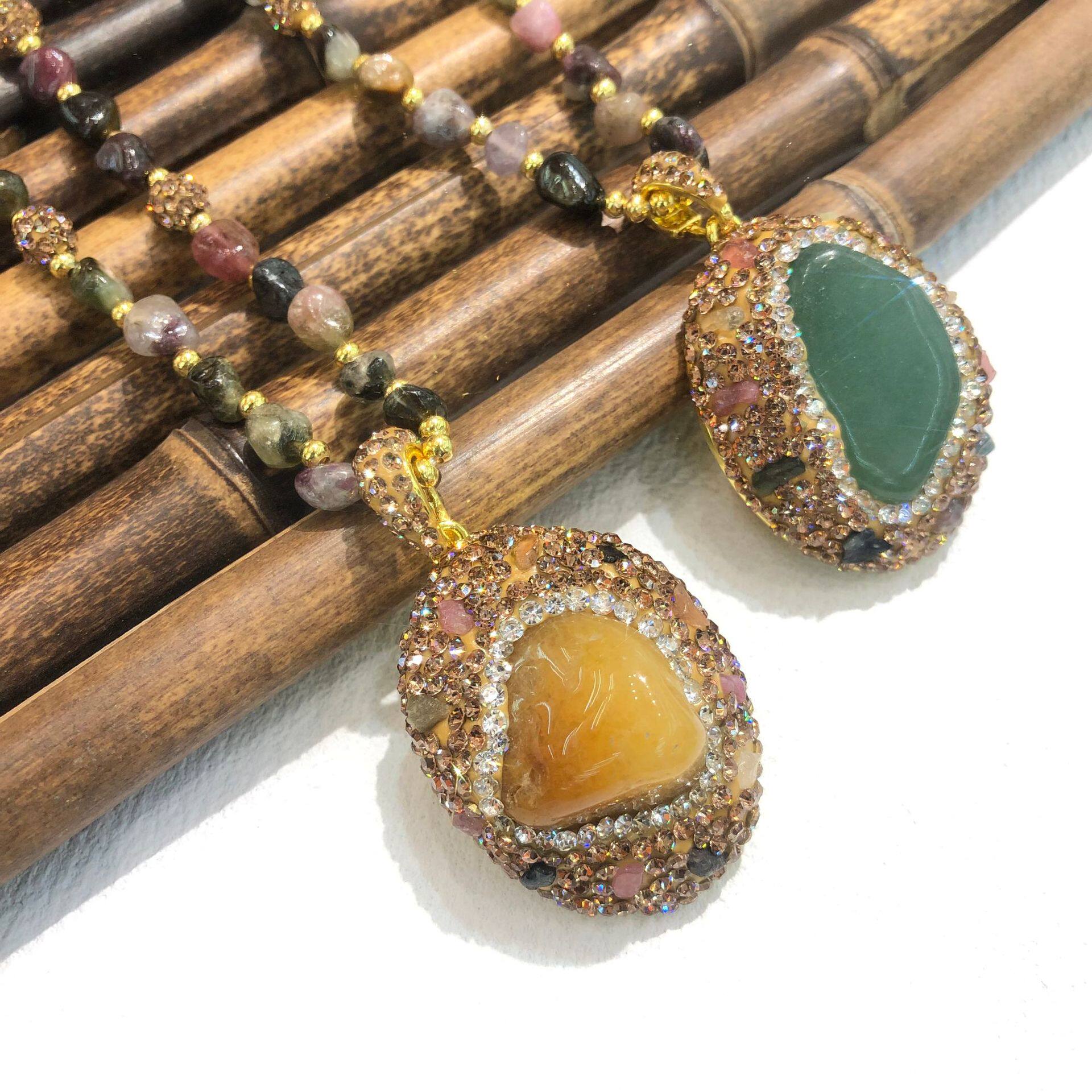 奥特莱斯品牌天然彩色碧玺项链吊坠镶嵌天然石复古宫廷风毛衣链女