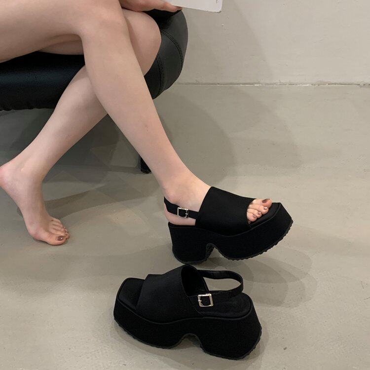 绝美豹纹坡跟凉鞋女2025春夏季新款外穿厚底褶皱配裙子高跟凉拖鞋