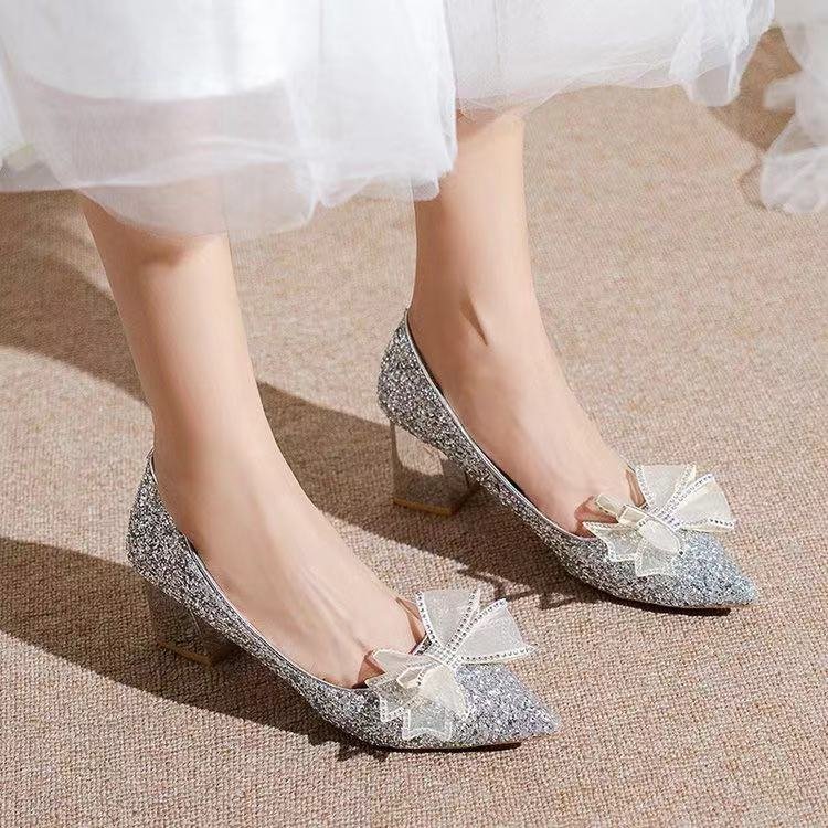 婚鞋秀禾婚鞋两穿平底低跟新款